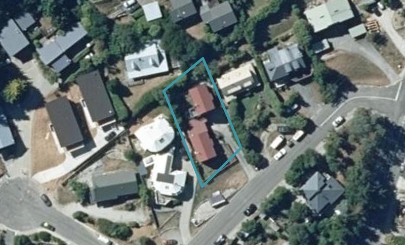 5 Arawata Terrace, Fernhill, Queenstown - Carousel 1