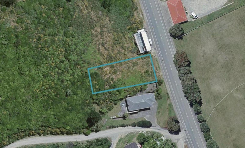 171 Happy Valley Road, Ōwhiro Bay, Wellington - Carousel 1