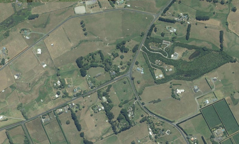 8 Whiriwhiri Road, Waiuku, Waiuku - Carousel 1