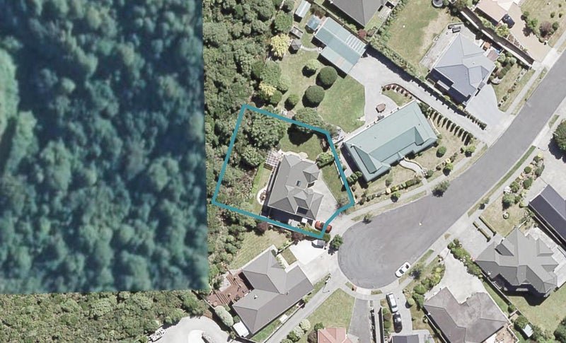 18 Betty Watt Grove, Riverstone Terraces, Upper Hutt - Carousel 1