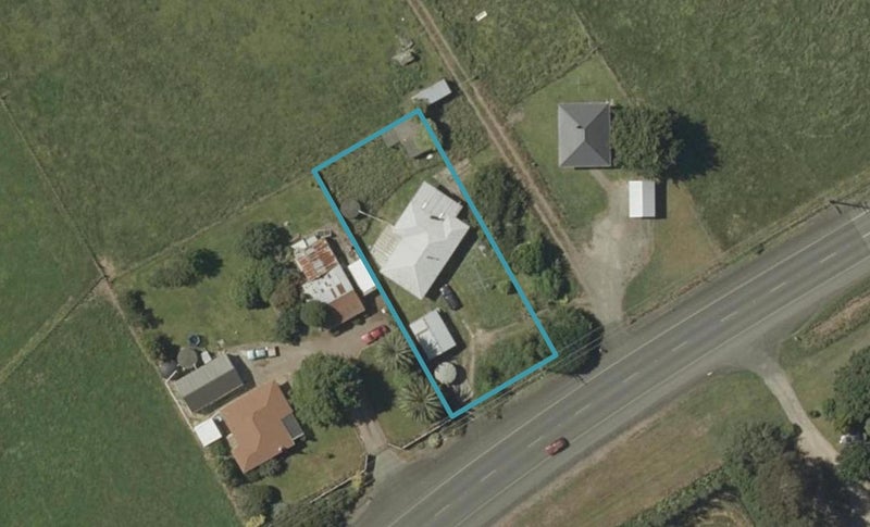 557 Napier Road, Whakarongo, Palmerston North - Carousel 1