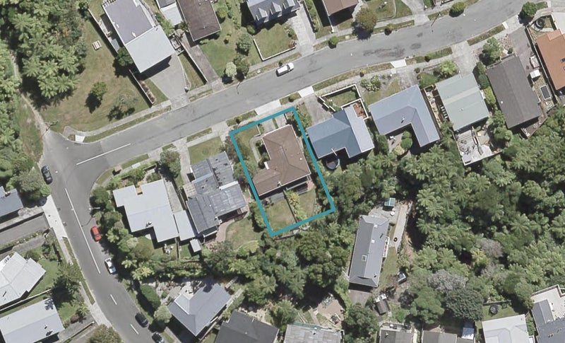 20 Panorama Grove, Harbour View, Lower Hutt - Carousel 1