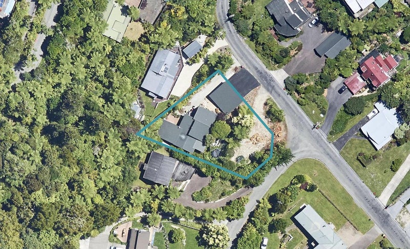 18 Summit Road, Lake Okareka, Rotorua - Carousel 1