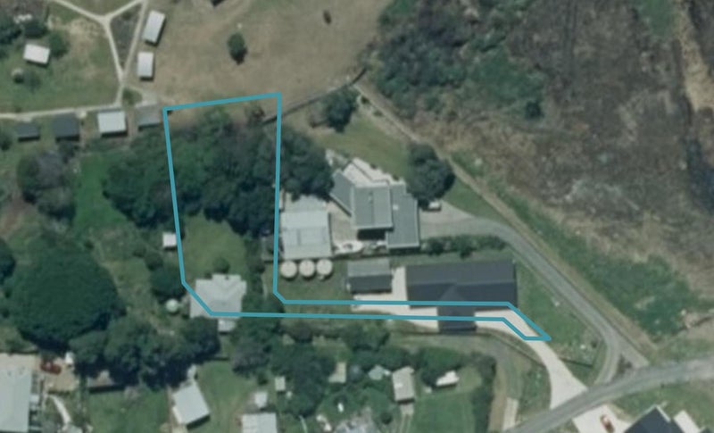 15 F Lowry Road, WHAKATIWAI, MIRANDA - Carousel 1