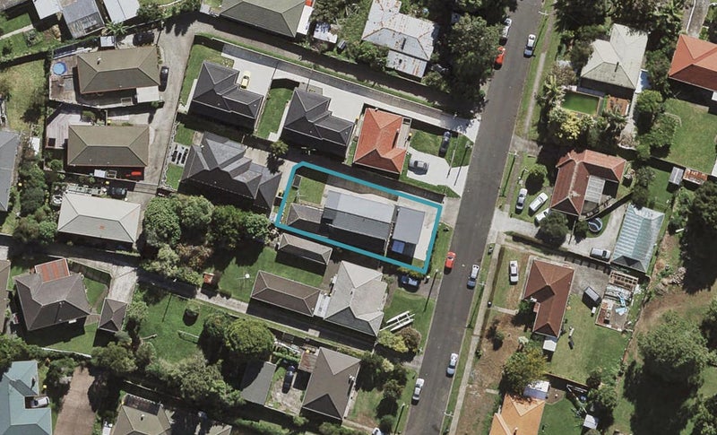 25 Fenton Street, Papatoetoe, Auckland - Carousel 1