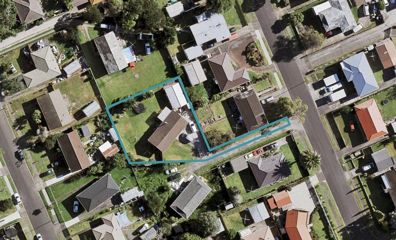 8 Arnwood Street, Manurewa, Auckland - Carousel 1