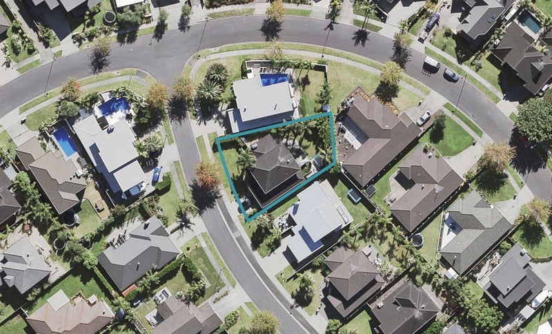 4 Dove Place, Schnapper Rock, Auckland - Carousel 1