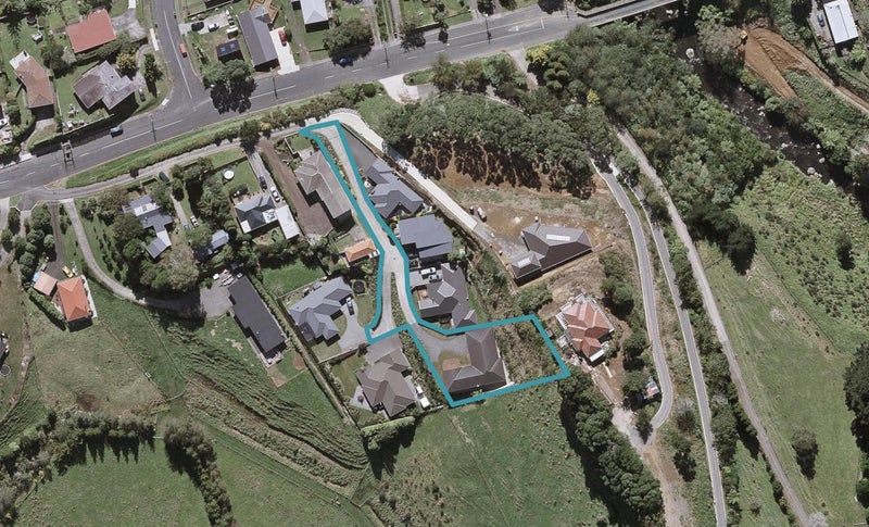 12C Junction Street, Welbourn, New Plymouth - Carousel 1