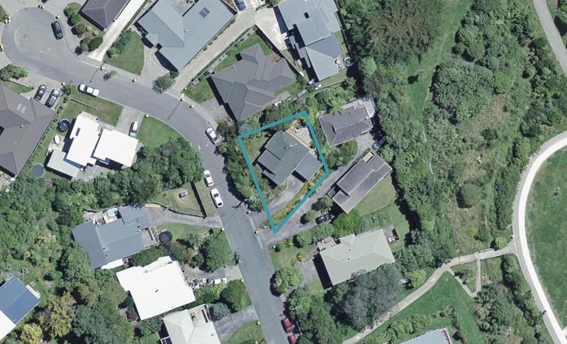 30 Khouri Avenue, Karori, Wellington - Carousel 1