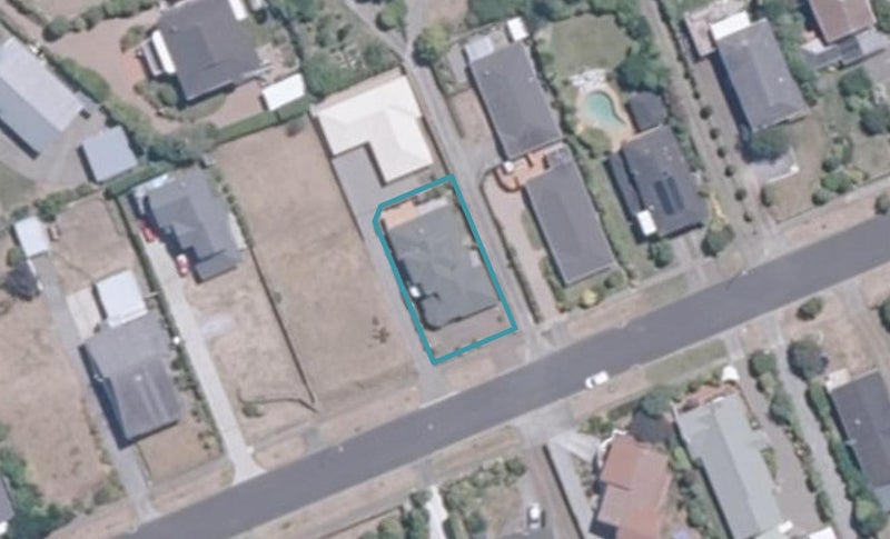24 Harvey Street, Waipahihi, Taupo - Carousel 1