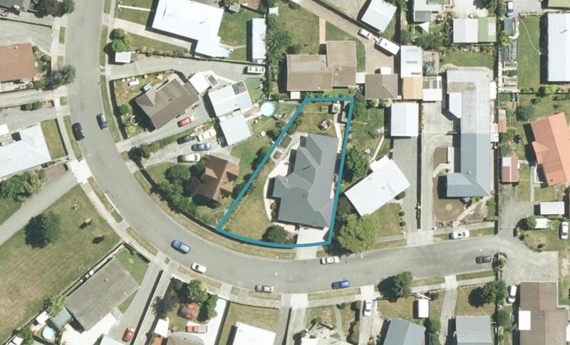15 Snowden Crescent, Islington, Blenheim - Carousel 1