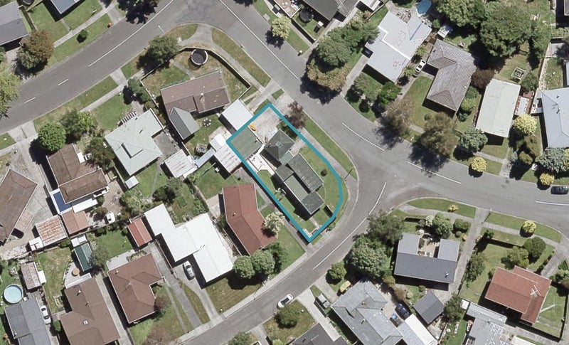 4 Baltimore Cres, Totara Park, Upper Hutt - Carousel 1