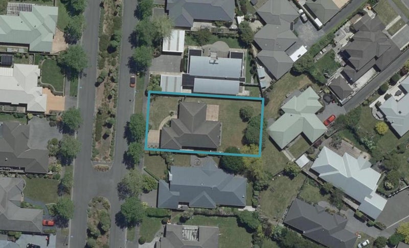 24 Riverwood Boulevard, Redwood, Christchurch - Carousel 1