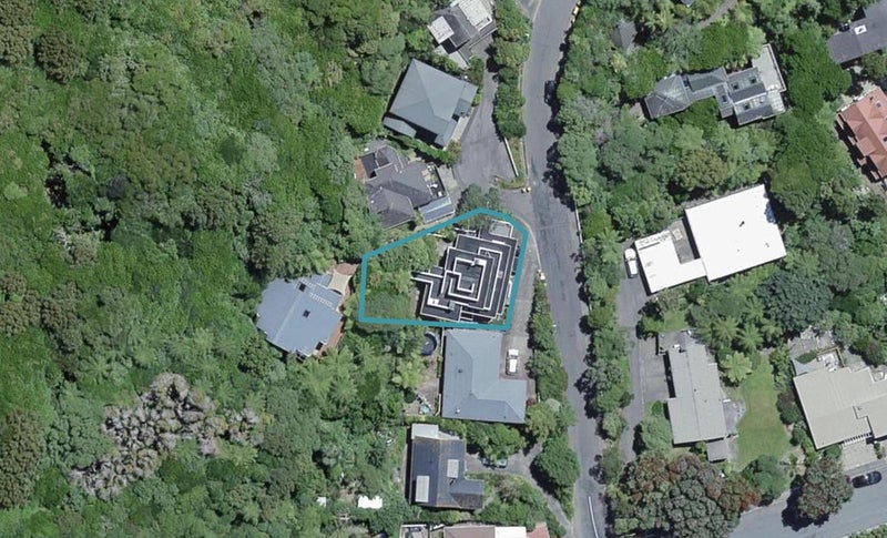 19 Hauraki Street, Karori, Wellington - Carousel 1