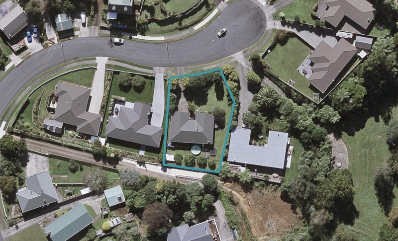 22 Thames Street, Welbourn, New Plymouth - Carousel 1