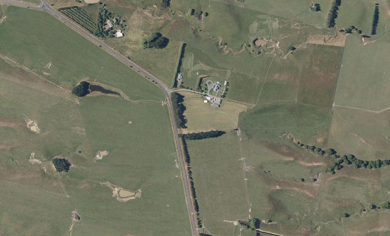 0 , Halcombe - Carousel 1