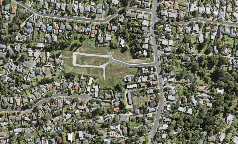 4 Mataki Way, Glen Eden, Auckland - Carousel 1