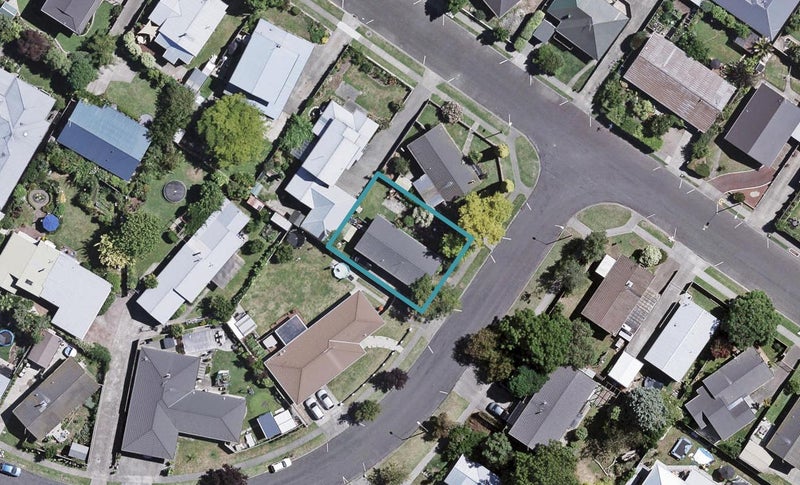 2 Hetley Crescent, Taradale, Napier - Carousel 1