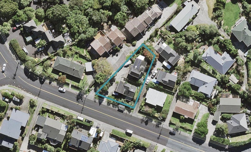 2/57 Rangatira Road, Beach Haven, Auckland - Carousel 1