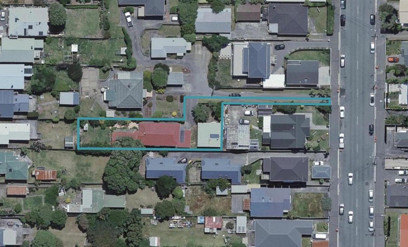158A Queens Drive, Lyall Bay, Wellington - Carousel 1