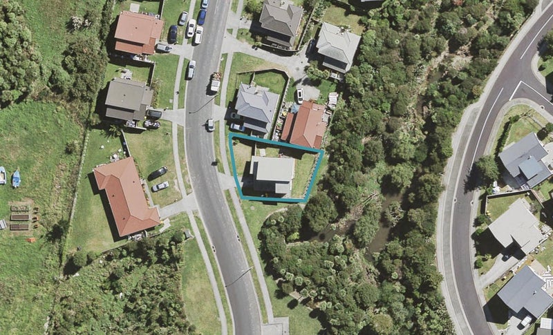147 Albionvale Road, Glen Eden, Auckland - Carousel 1
