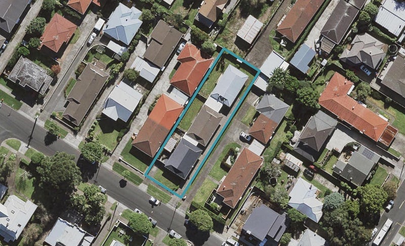 1/79 Rawhiti Road, Onehunga, Auckland - Carousel 1