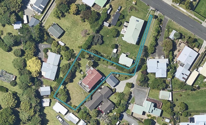 25 Athenree Road, Athenree, Waihi Beach - Carousel 1