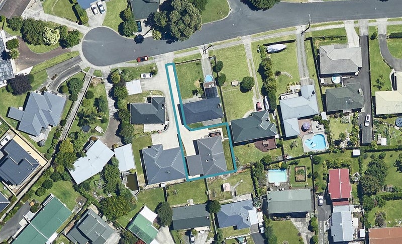 22B Lynwood Place, Brookfield, Tauranga - Carousel 1