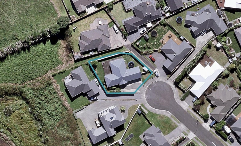 11 Amy Way, Bell Block, New Plymouth - Carousel 1