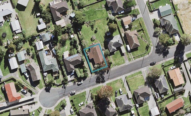 23 Hayman Place, Beach Haven, Auckland - Carousel 1