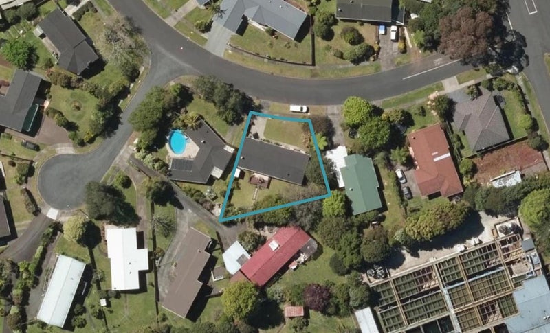 7 Parkland Crescent, Kamo, Whangarei - Carousel 1