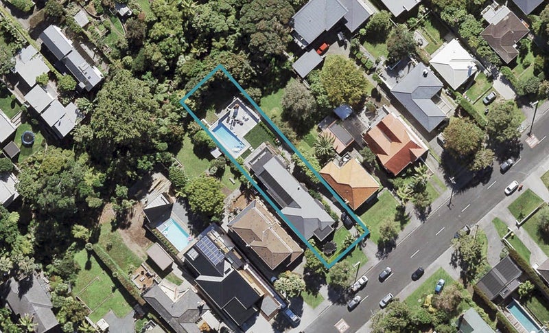 16 William Denny Avenue, Westmere, Auckland - Carousel 1