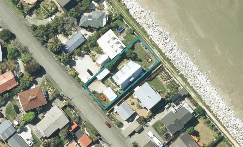 17 Broadsea Avenue, Ruby Bay, Mapua - Carousel 1