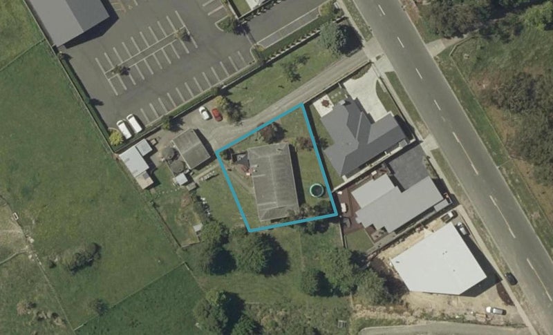 141 James Line, Kelvin Grove, Palmerston North - Carousel 1