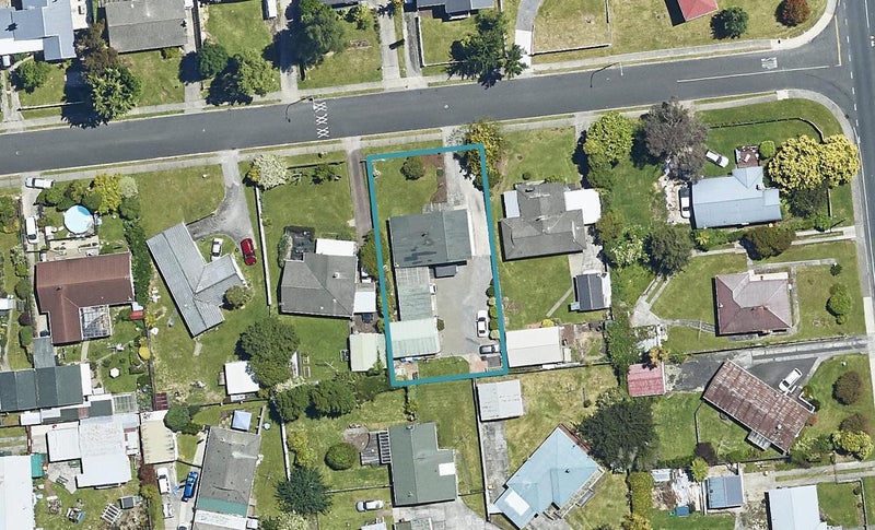 6 Roger Street, Pukehangi, Rotorua - Carousel 1