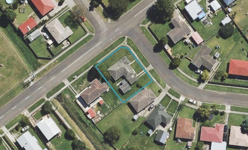 1 Lawrence Street, Outer Kaiti, Gisborne - Carousel 1