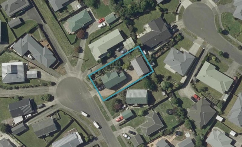 25 Lydia Place, Kelvin Grove, Palmerston North - Carousel 1