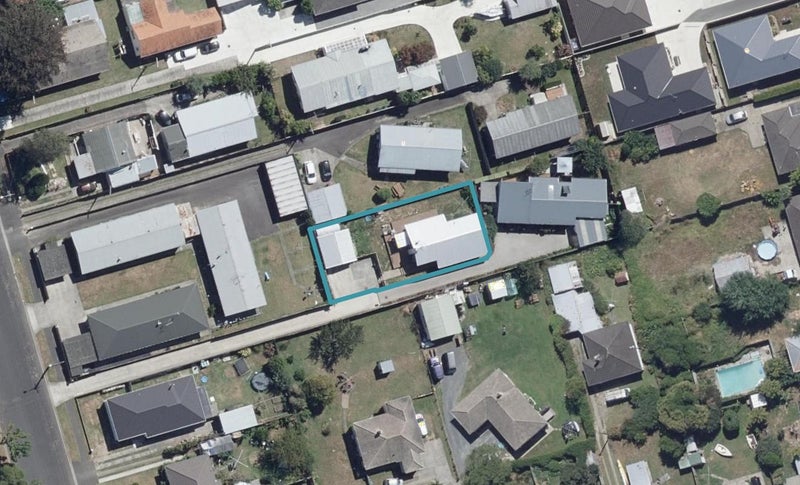 10 Nixon Street, Hamilton East, Hamilton - Carousel 1