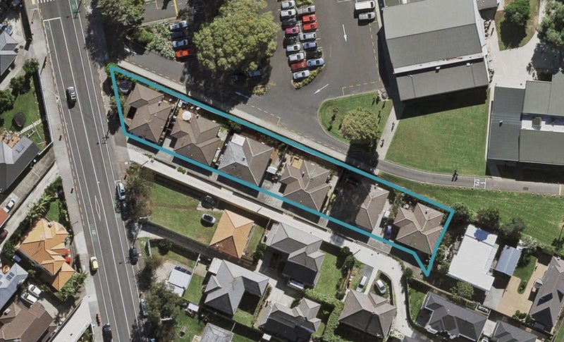 6/20 Rockfield Road, Penrose, Auckland - Carousel 1
