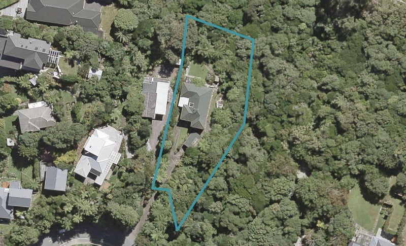 76 Korokoro Road, Korokoro, Lower Hutt - Carousel 1
