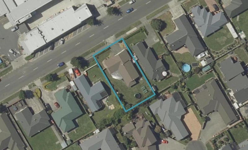 12 Fernlea Avenue, Kelvin Grove, Palmerston North - Carousel 1