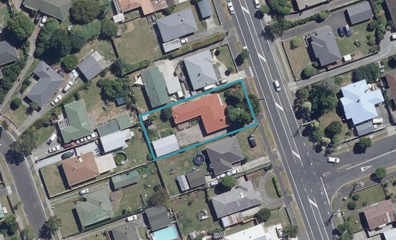 153 Tramway Road, Enderley, Hamilton - Carousel 1
