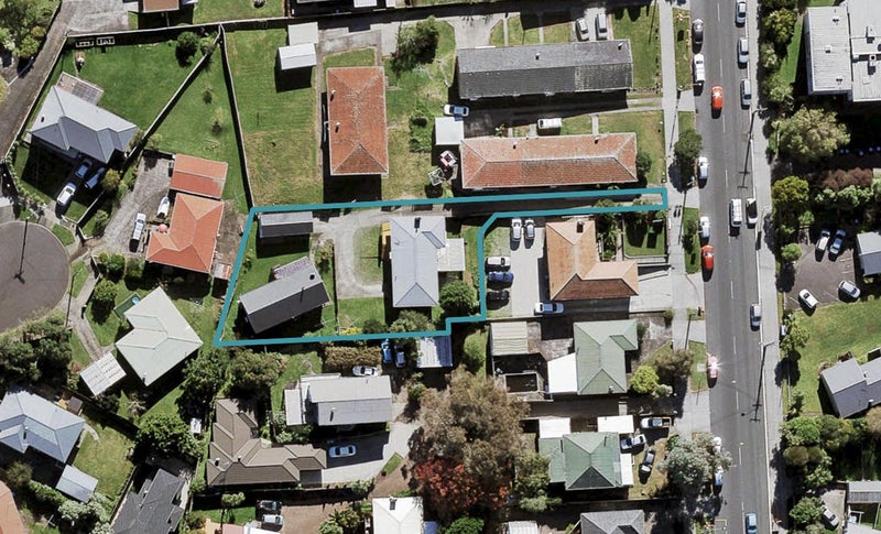 1/0 Blockhouse Bay Road, Avondale, Auckland - Carousel 1