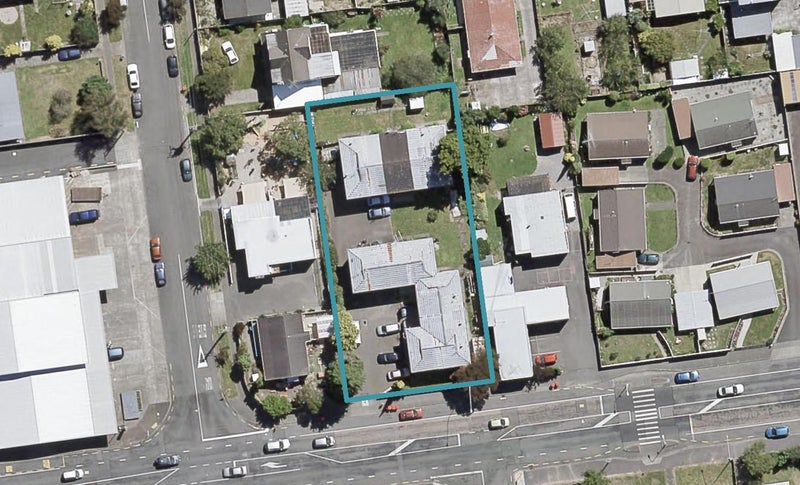 11/781 Fergusson Drive, Elderslea, Upper Hutt - Carousel 1