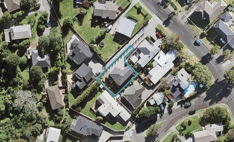 51A Commodore Drive, Lynfield, Auckland - Carousel 1