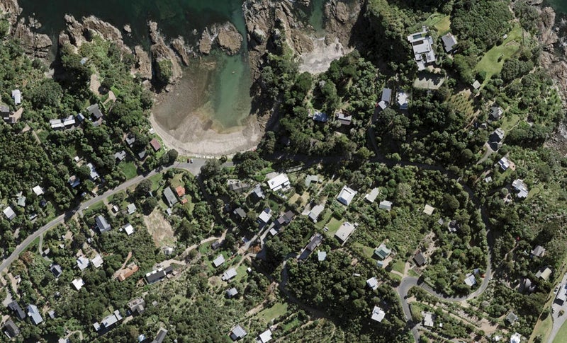 44 Great Barrier Road, Oneroa, Waiheke Island - Carousel 1