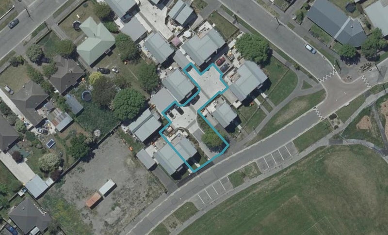 1/25 Ben Rarere Avenue, Aranui, Christchurch - Carousel 1