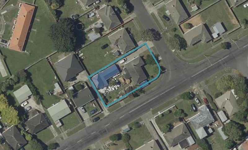 44 Cardiff Street, Awapuni, Palmerston North - Carousel 1