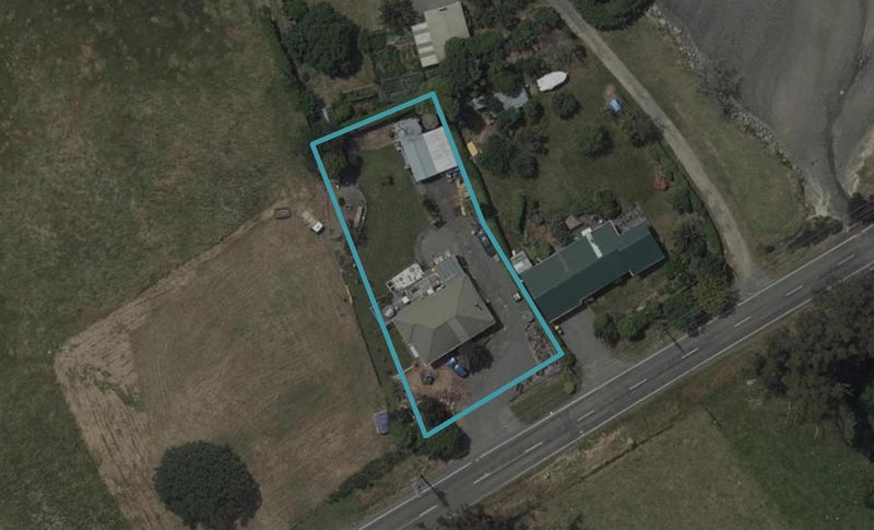 429A Marine Drive, Charteris Bay, Lyttelton - Carousel 1