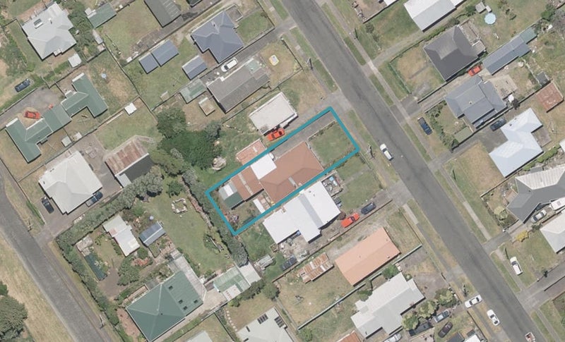 15 Aotea Street, Castlecliff, Whanganui - Carousel 1